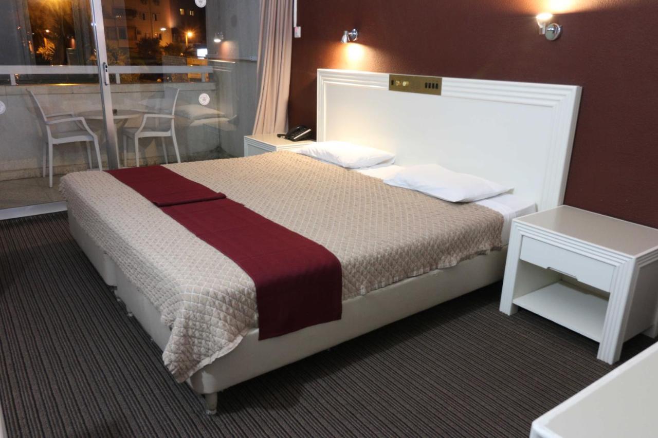 King's Hotel Paphos Eksteriør bilde